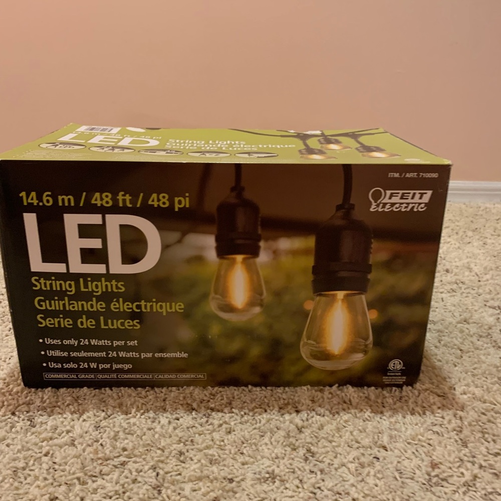 Outdoor LED string lights-commercial grade